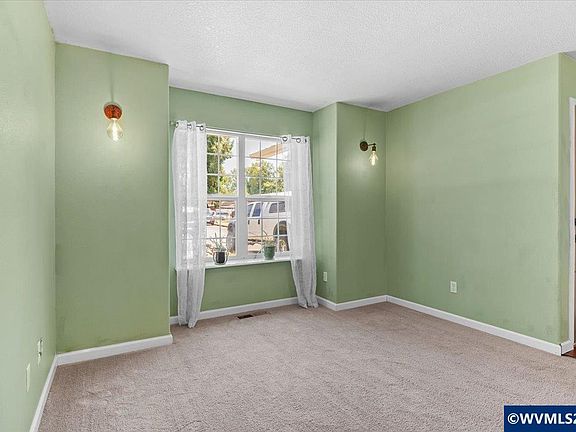 3rd image of 1608 9th Ave