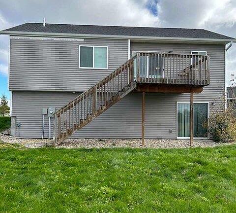 4th image of 709 Sunset Cir