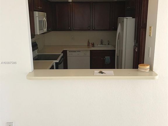 2nd image of 5600 Collins Ave #716