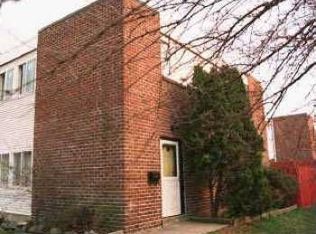 1235 Alabama Dr, Herndon, VA 20170