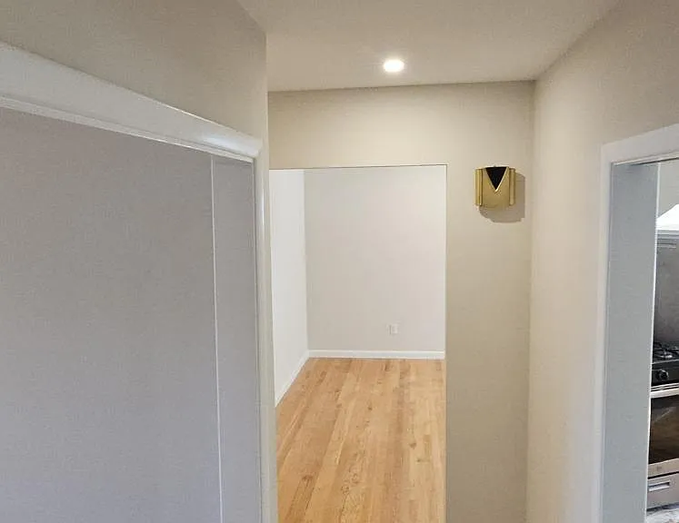 741 Gramatan Ave #2 — Photo 24