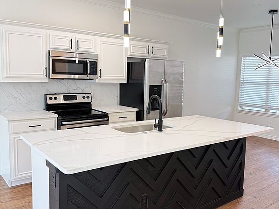 4th image of 5505 Dolores Pl