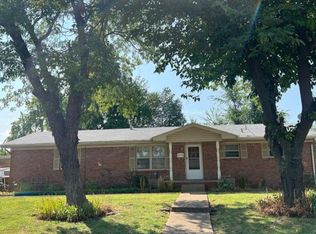 1821 N Mitchell Dr, Midwest City, OK 73110