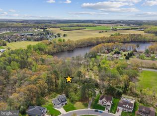 200 W Shore Dr, Milton, DE 19968