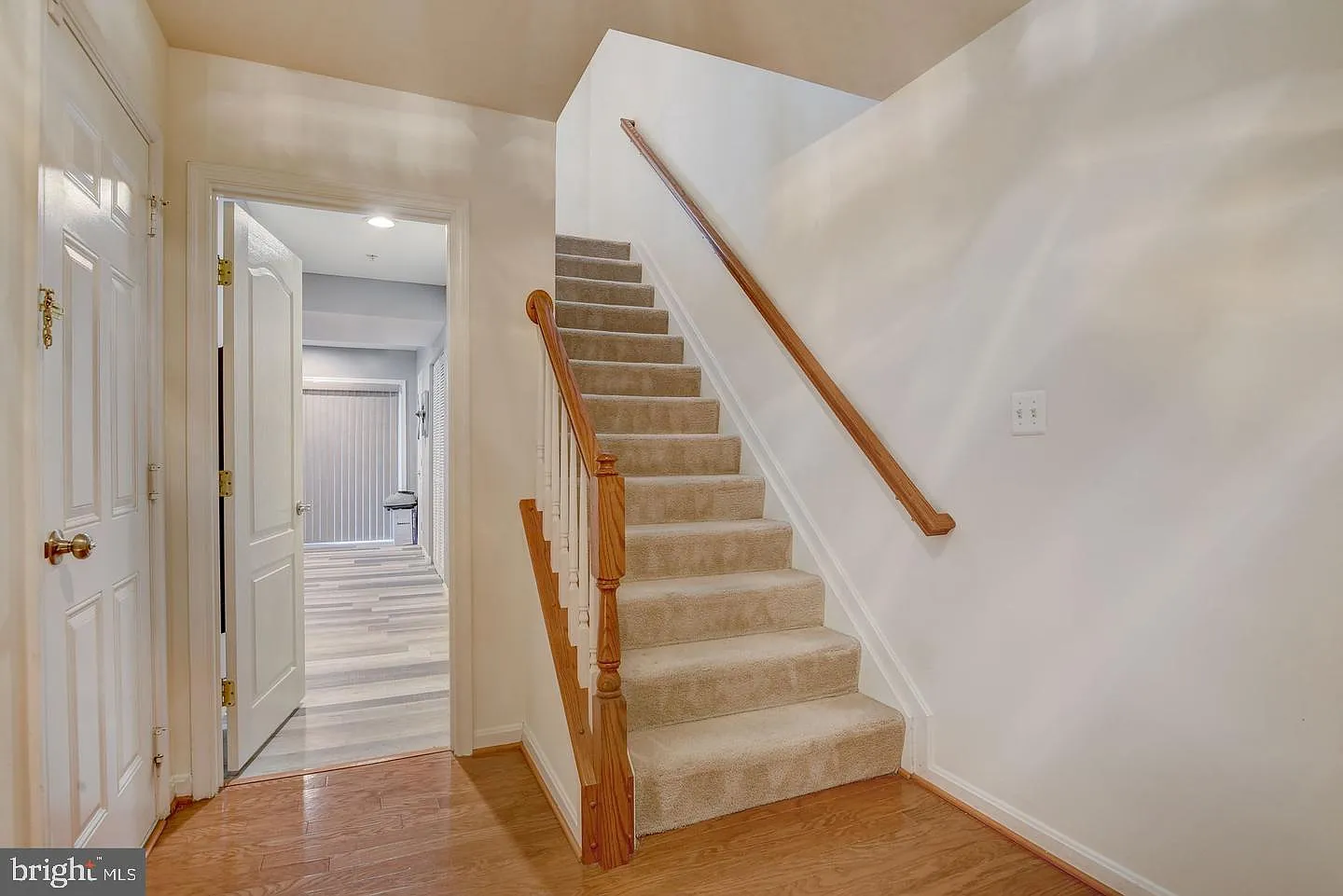 3 bed, 2.5 bath, 1412 sqft, $3,400 — Photo 2