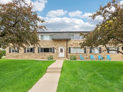 10340 West Whitnall Edge DRIVE UNIT 101, Franklin, WI, 53132