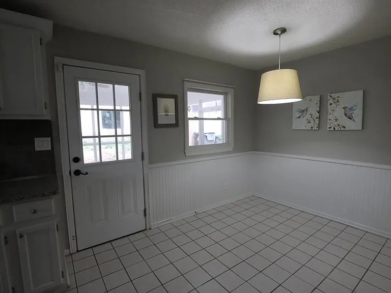 6075 Harleston Rd — Photo 23