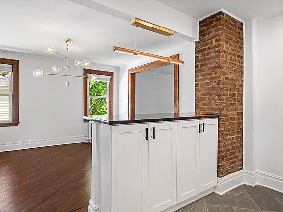 4th image of 225 Elmwood Ave #2