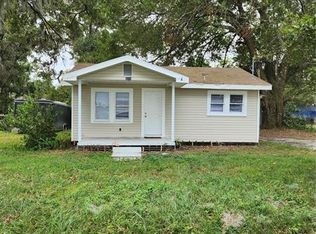 2303 W Lowry Ave, Plant City, FL 33563