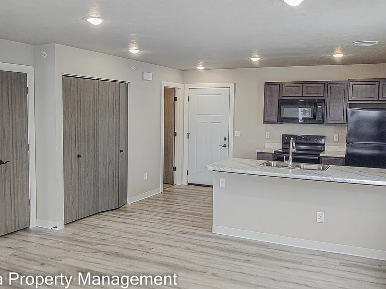 McNett Flats — Photo 22