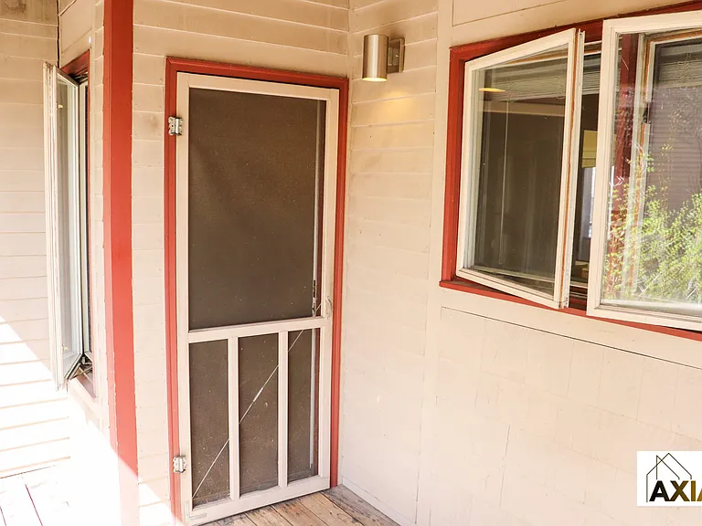 1921 Canyon Blvd #104 — Photo 6