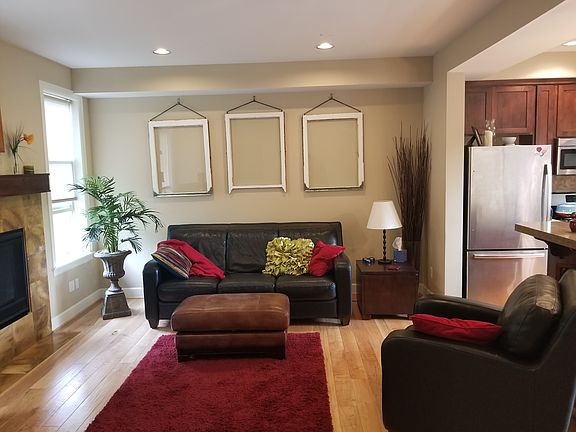 2nd floor living room