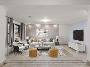 300 W 72nd St APT 1A, Manhattan, NY 10023