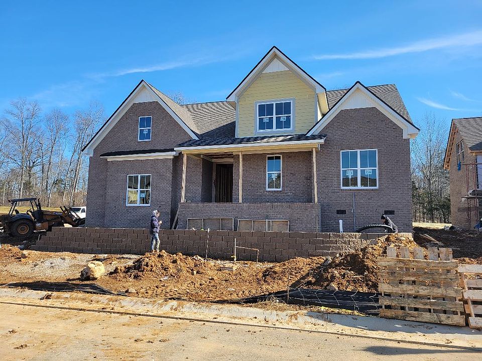 1st image of 401 Yellowtail Dr