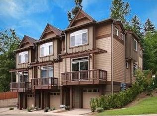17809 NE 95th Ct, Redmond, WA 98052