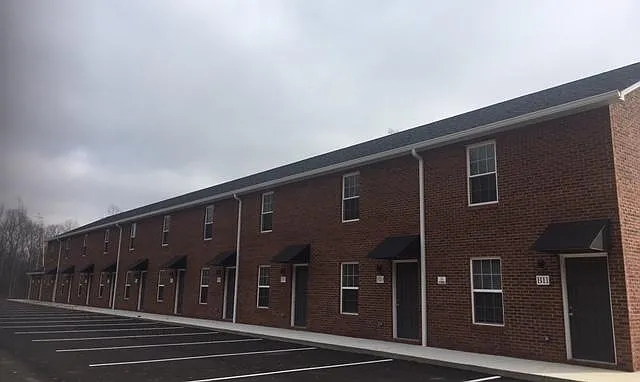 2 bed, 2.5 bath, 1150 sqft, $1,295 — Photo 4