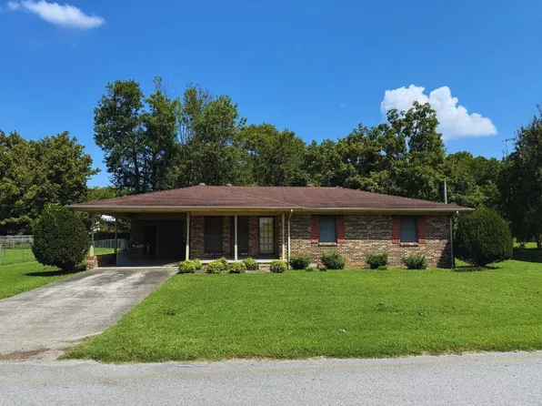 131 Washington St, Celina, TN 38551