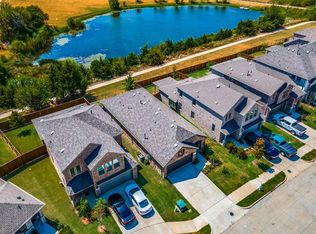 2905 Doggett Dr, Forney, TX 75126