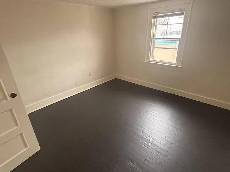 9 1/2 Dunlap St #2 — Photo 10