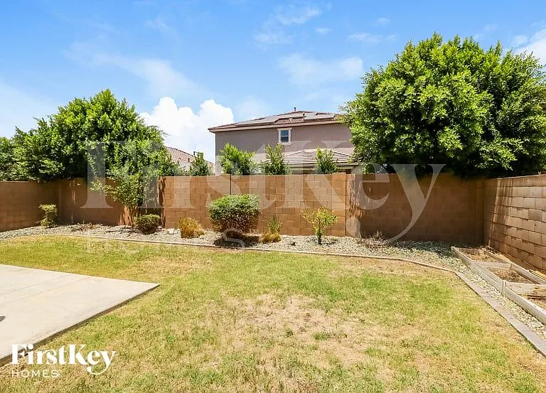 12042 W Hide Trl — Photo 14