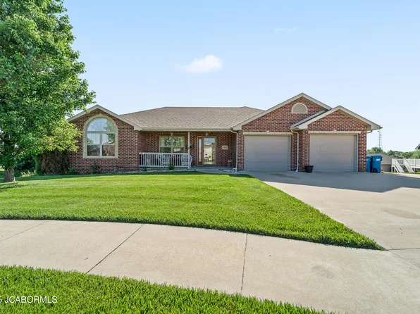 1913 Wyatt Ct, Jefferson City, MO 65109