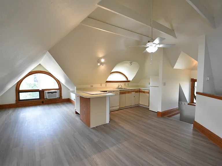 1929 Walnut St #3 — Photo 33