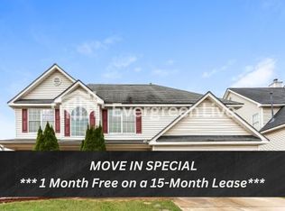 125 Middleton Dr, Covington, GA