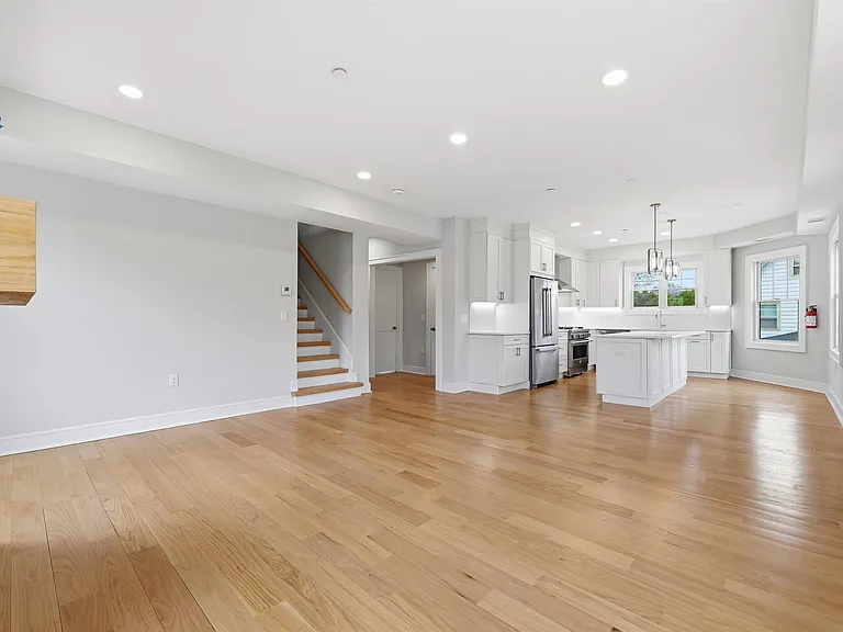 603 Springfield Ave #103 — Photo 1