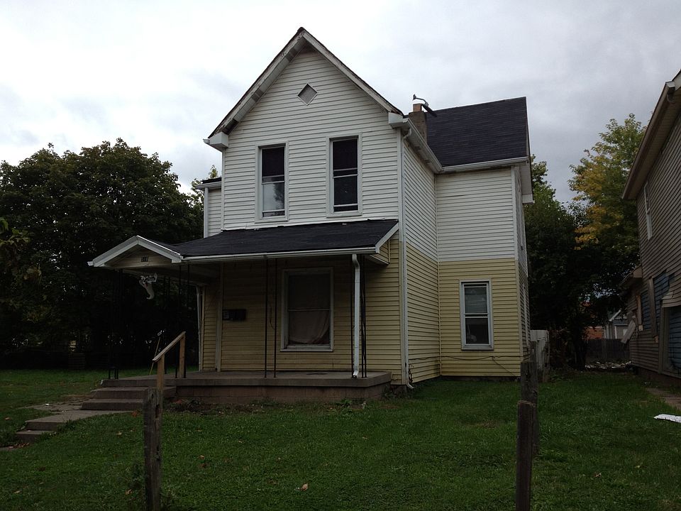 1st image of 518 N Tacoma Ave