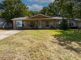 1113 Venus St, Cedar Hill, TX 75104
