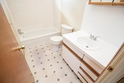 4715 Bennett #15 — Photo 16