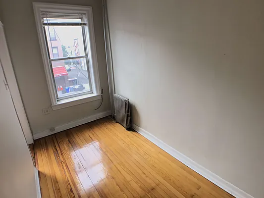 Rented by Rapid Realty Sunset Park Inc | media 13