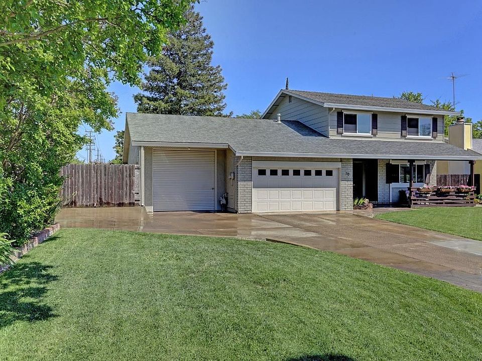 1st image of 10 Bluegate Ct