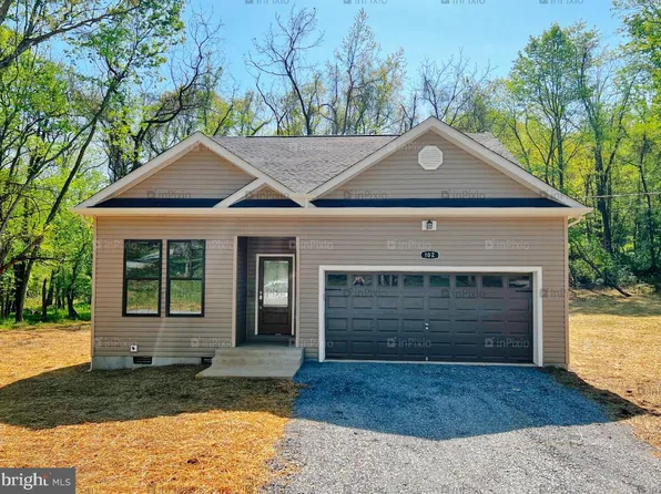Dawn Ln, Harpers Ferry, WV 25425
