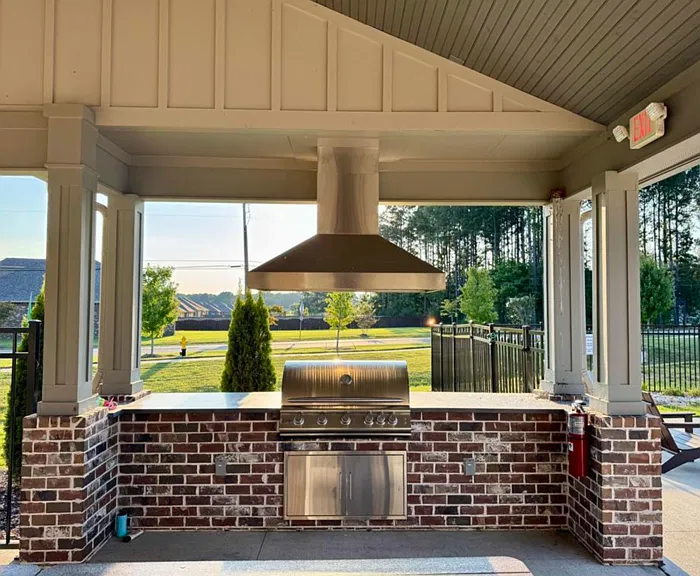 6 bed, 3.0 bath, 3144 sqft, $3,650 — Photo 4