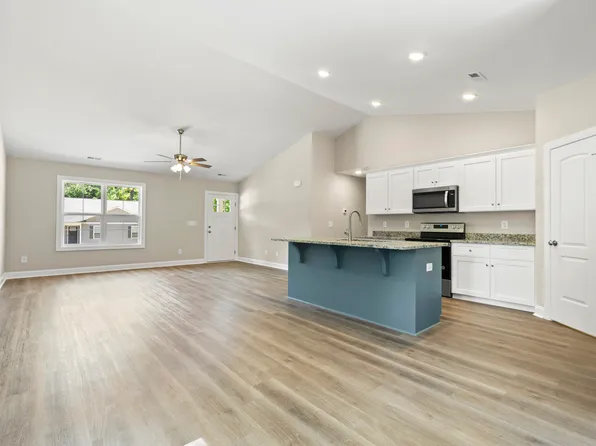 1511 Jamaica Rd, Kannapolis, NC 28083