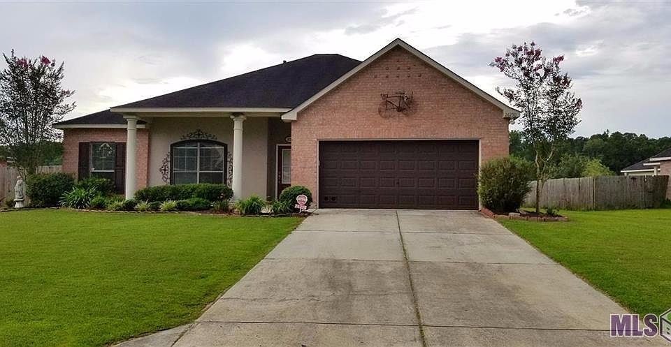 1st image of 26250 Poplar Glen Dr