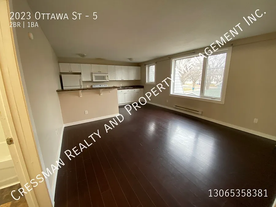 2023 Ottawa St — Photo 3