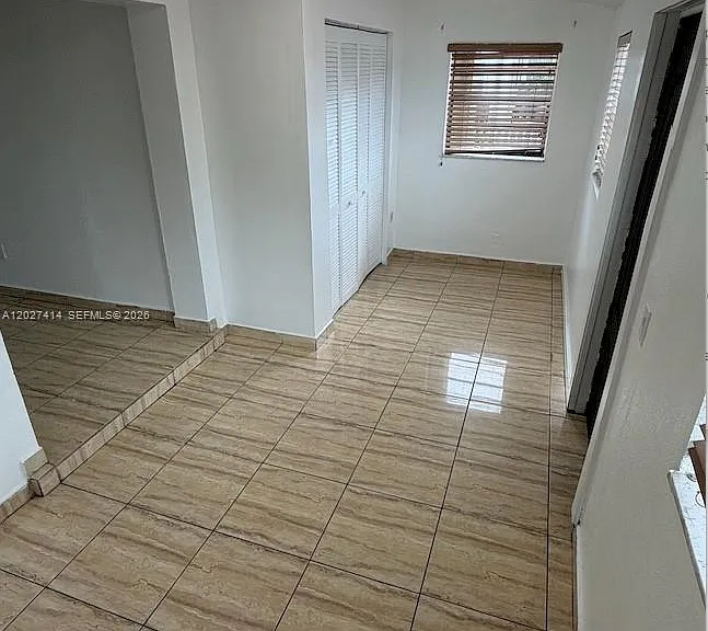 151 W 44th St — Photo 2
