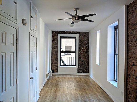 3rd image of 2707 8th Ave APT 4