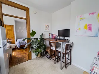 Rented by Denise Rosenblum, LREB