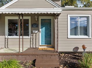 2215 Rowland Ave, Royal Oak, MI 48067