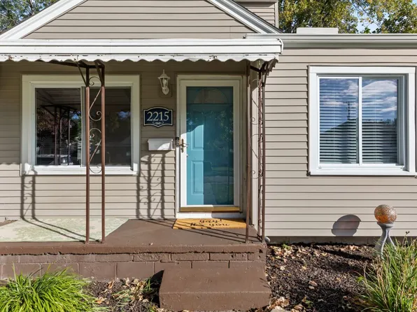 2215 Rowland Ave, Royal Oak, MI 48067