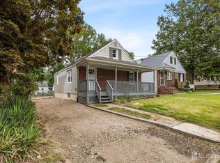 92 Highfield Rd, Colonia, NJ 07067