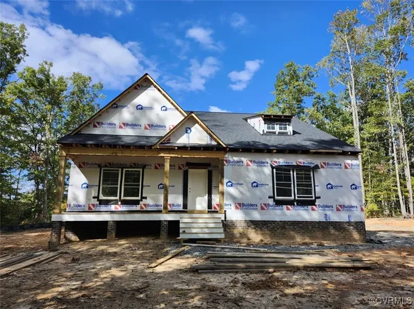 632 Noahs Landing Dr, Bumpass, VA 23024