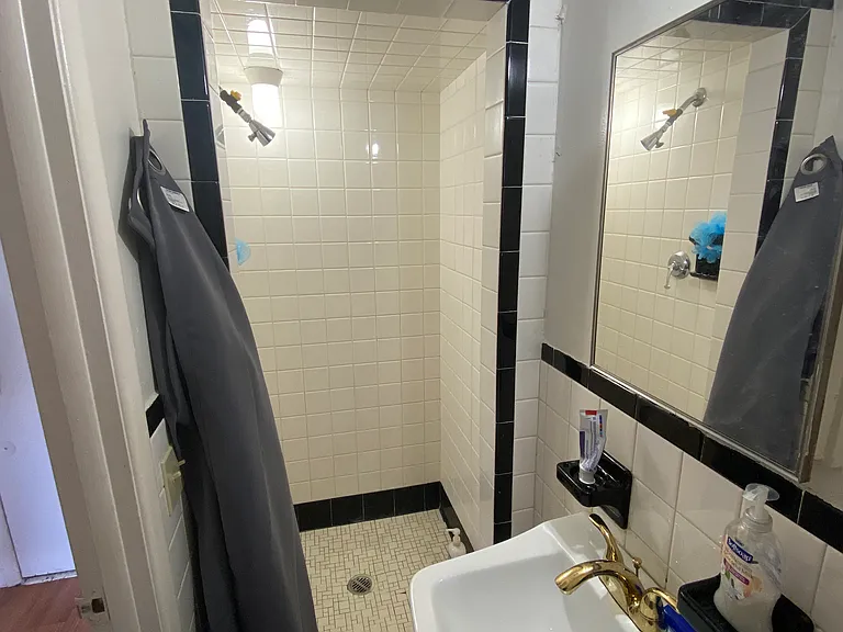 131 Court St #9C — Photo 5