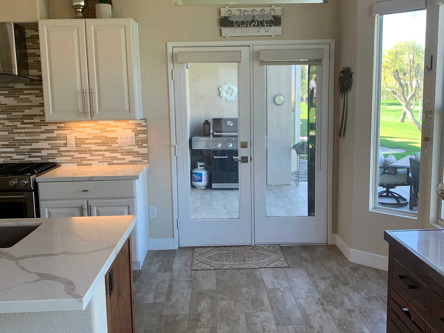 2 bed, 1605 sqft, $6,800 — Photo 3