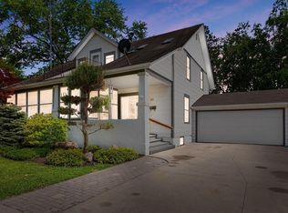 517 Madison St, Burlington, WI 53105