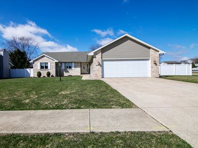 1490 Galaxy Way, Bourbonnais, IL, 60914