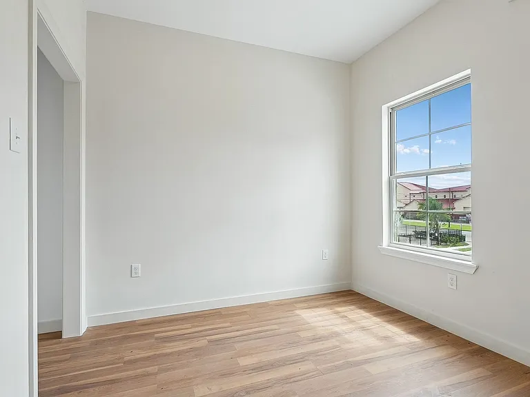 2716 N Dorgenois St #A — Photo 5